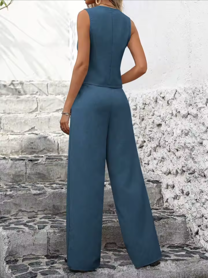 Chic Style Woman's Sleeveless Brunch Outfit Lux Set