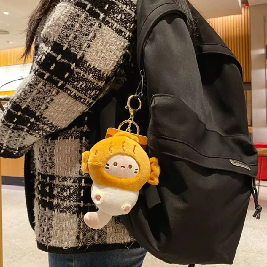 Adorable Tiny Fishy Hat Kitty Keychain - Gold Hardware
