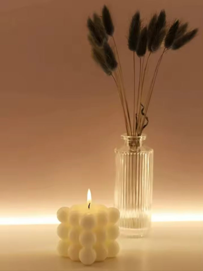 Sphere Sculpture White Aromatherapy Candle