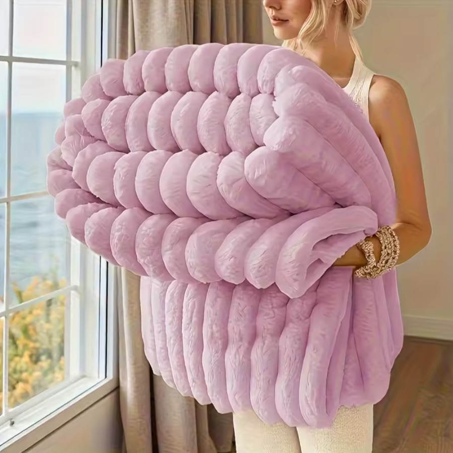 Chonky Textured Fluffy Throw Blanket
